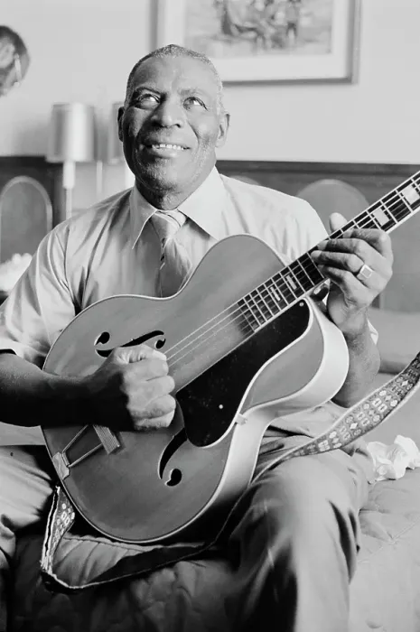 Framed Print : Howlin Wolf Framed Print : Howlin Wolf
