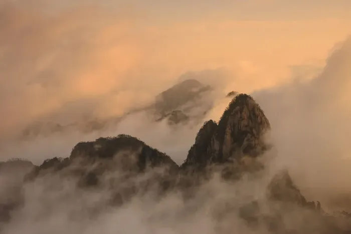 Framed Print : Huangshan sunrise Framed Print : Huangshan sunrise