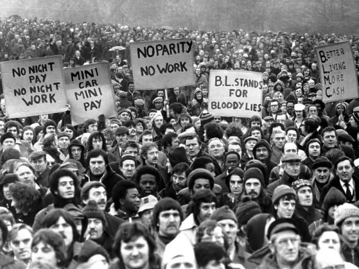 Framed Print : Huge Crowd of Pickets with Signs at Factory Framed Print : Huge Crowd of Pickets with Signs at Factory