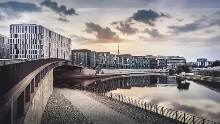 Framed Print : Hugo-Preuss Bridge at the government quarter, Berlin, Germany Framed Print : Hugo-Preuss Bridge at the government quarter, Berlin, Germany