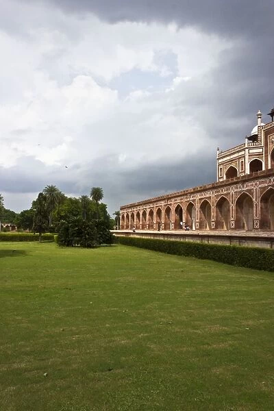 Humayuns Tomb in New Delhi, India. Its a UNESCO World Heritage Site.Humayuns