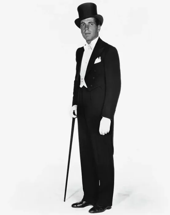 Framed Print : Humphrey Bogart Wearing Tuxedo and Top Hat Framed Print : Humphrey Bogart Wearing Tuxedo and Top Hat
