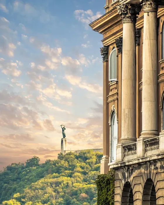 Framed Print : Hungarian Statue of Liberty - Gellert Hill