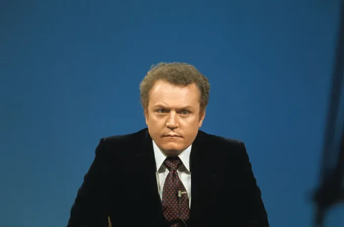 Framed Print : Hustler Magazine Publisher Larry Flynt Framed Print : Hustler Magazine Publisher Larry Flynt