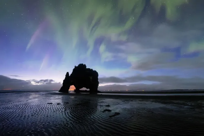 Framed Print : HvAitserkur and the Aurora Framed Print : HvAitserkur and the Aurora