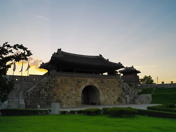 Hwaseong Fortress - IMGP7020