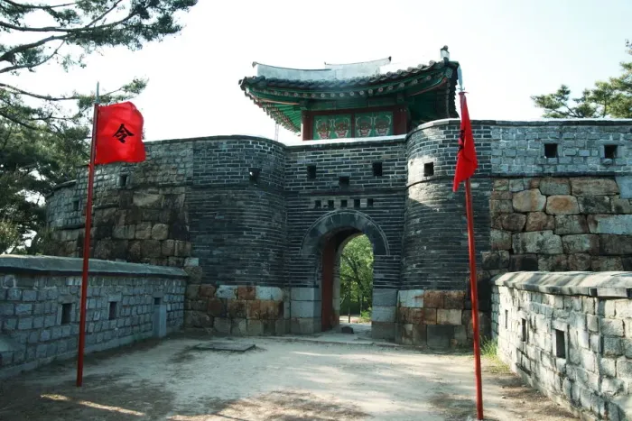 Framed Print : Hwaseong Fortress, World Heritage, South Korea Framed Print : Hwaseong Fortress, World Heritage, South Korea