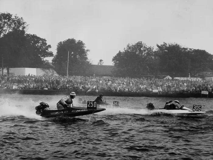 Framed Print : Hydroplane Race Framed Print : Hydroplane Race