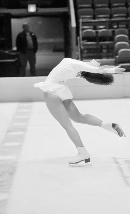 Framed Print : Ice Skater Dorothy Hamill in Artistic Skating Position Framed Print : Ice Skater Dorothy Hamill in Artistic Skating Position