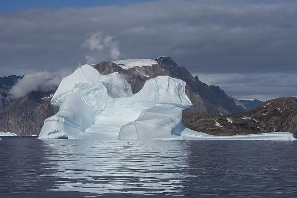 Iceberg in bay, Bear Island (Bjorne Oer), Scoresbysund, (Scoresby Sund), Eastern Greenland