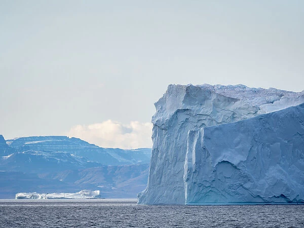 Iceberg in Disko Bay (Qeqertarsuup Tunua), Ilulissat, Avannaata, Greenland, Denmark