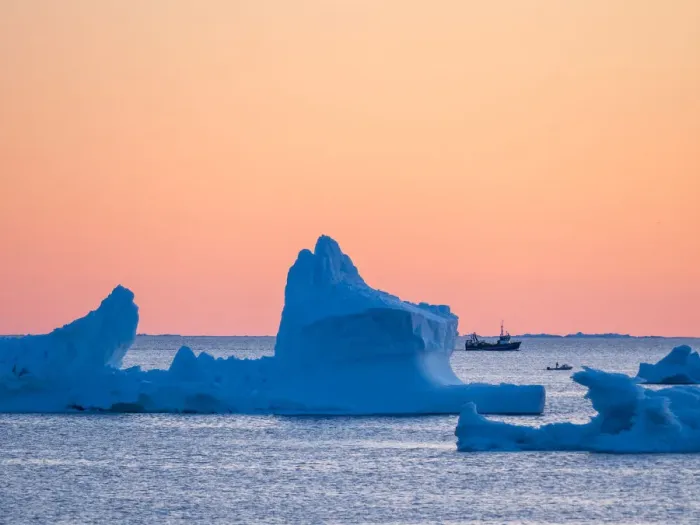 Framed Print : Icebergs at Disko Bay, Oqaatsut (Rodebay), Greenland, Denmark Framed Print : Icebergs at Disko Bay, Oqaatsut (Rodebay), Greenland, Denmark