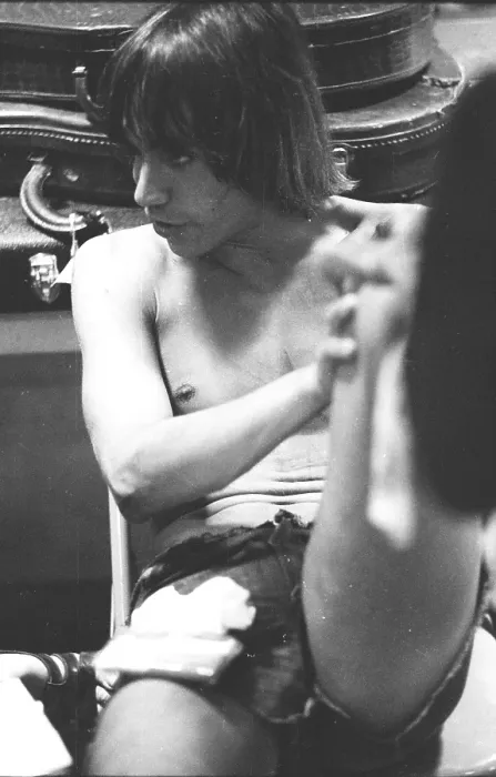 Framed Print : Iggy Pop Backstage In Detroit Framed Print : Iggy Pop Backstage In Detroit