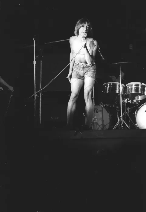 Framed Print : Iggy Pop Performing Framed Print : Iggy Pop Performing
