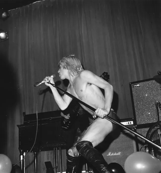 Framed Print : Iggy & The Stooges At The Whisky-A-Go-Go Framed Print : Iggy & The Stooges At The Whisky-A-Go-Go