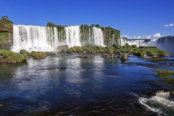 Iguacu falls (Cataratas do Iguacu)