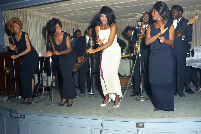 Framed Print : Ike & Tina Turner Revue Perform Framed Print : Ike & Tina Turner Revue Perform