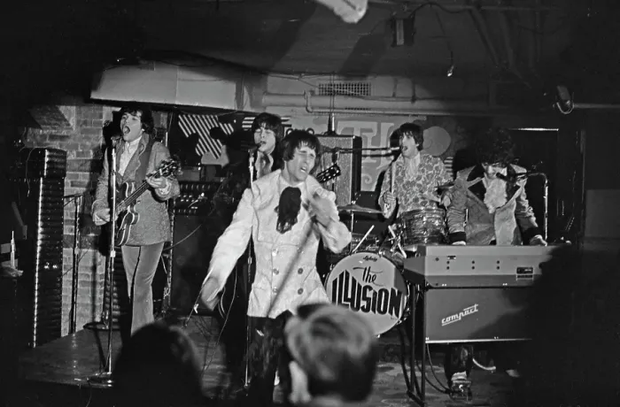 Framed Print : The Illusion Play The Scene Framed Print : The Illusion Play The Scene
