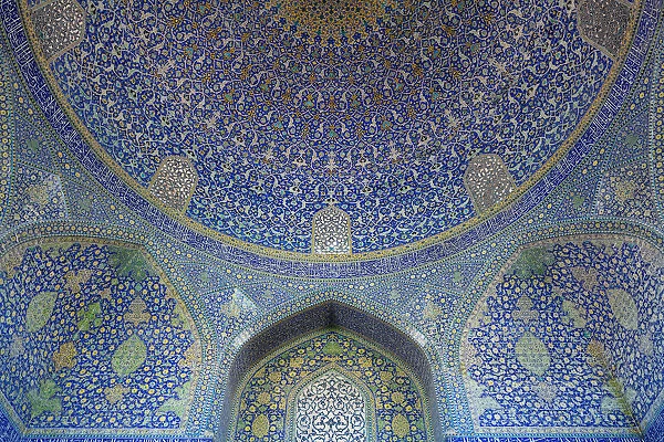 Imam mosque blue dome, Isfahan, Iran