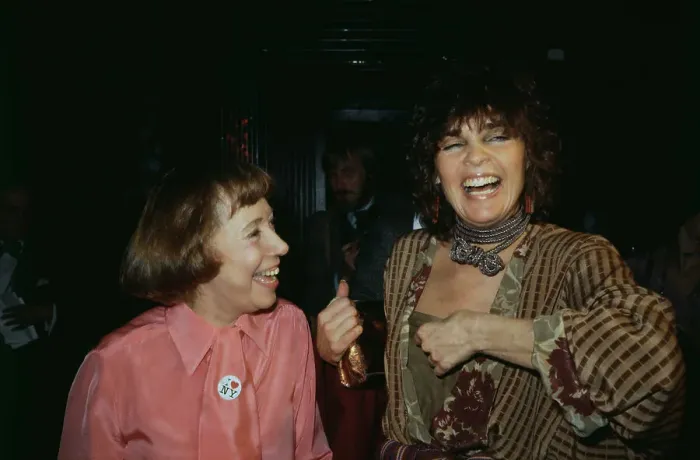 Framed Print : Imogene Coca And Ali MacGraw Framed Print : Imogene Coca And Ali MacGraw