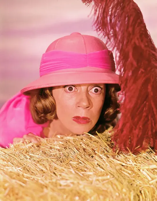 : Imogene Coca Wearing Pink Pith Helmet : Imogene Coca Wearing Pink Pith Helmet