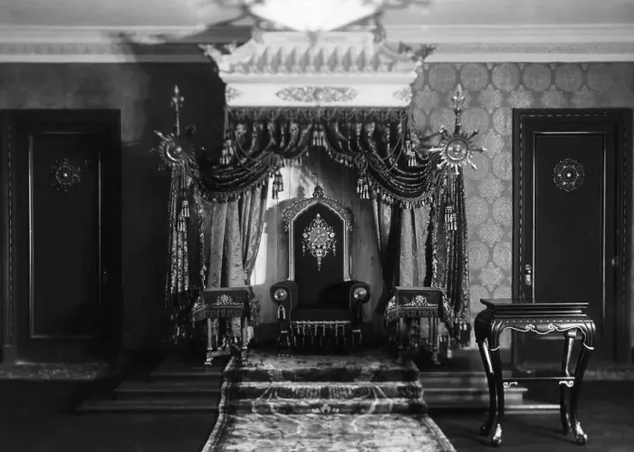 Framed Print : The Imperial Throne Of Manchoutikuo Framed Print : The Imperial Throne Of Manchoutikuo