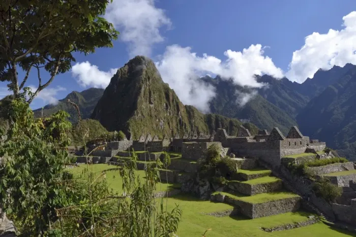 Framed Print : Inca ruins of Machu Picchu, UNESCO World Cultural Heritage Site, Urubamba Valley, Andes, Peru Framed Print : Inca ruins of Machu Picchu, UNESCO World Cultural Heritage Site, Urubamba Valley, Andes, Peru