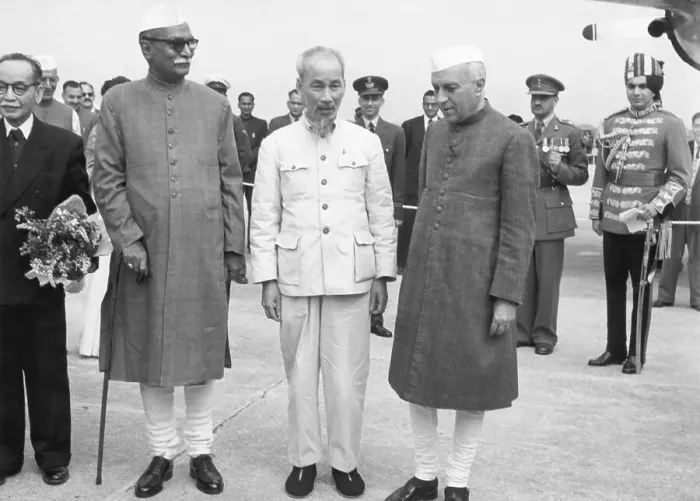 Framed Print : Indian Leaders Greeting Ho Chi Minh Framed Print : Indian Leaders Greeting Ho Chi Minh