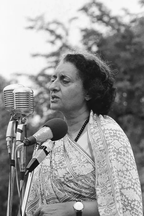 Framed Print : Indira Gandhi Declaring a State of Emergency Framed Print : Indira Gandhi Declaring a State of Emergency