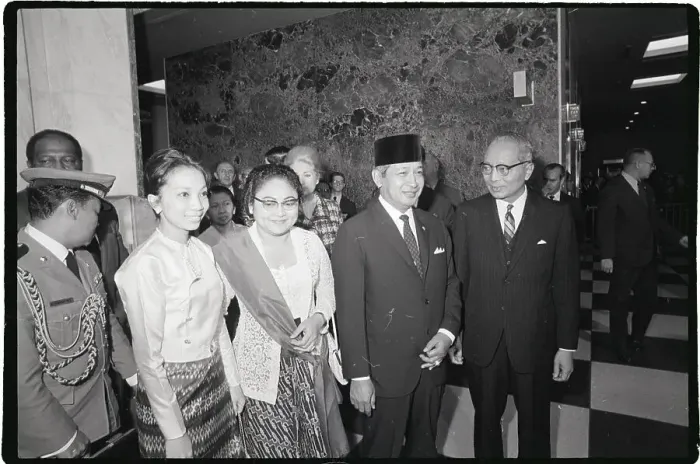 Framed Print : Indonesian President Suharto with U Thant Framed Print : Indonesian President Suharto with U Thant