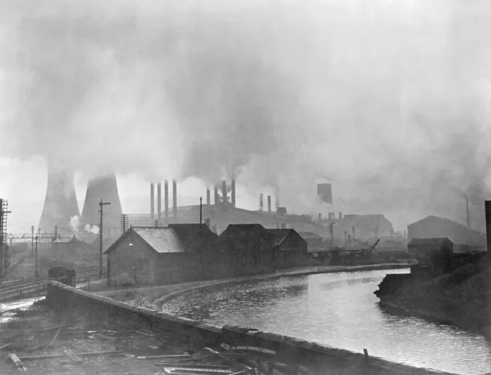 Framed Print : Industrial Smog Polluting Sheffield Framed Print : Industrial Smog Polluting Sheffield