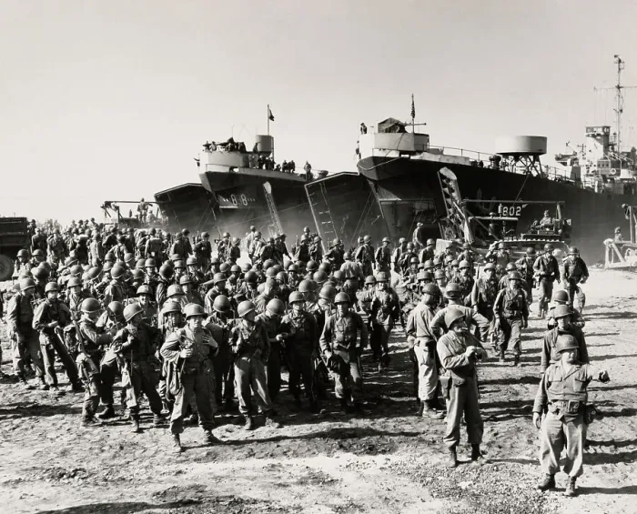 Framed Print : Infantry Troops Arriving In Korea Framed Print : Infantry Troops Arriving In Korea
