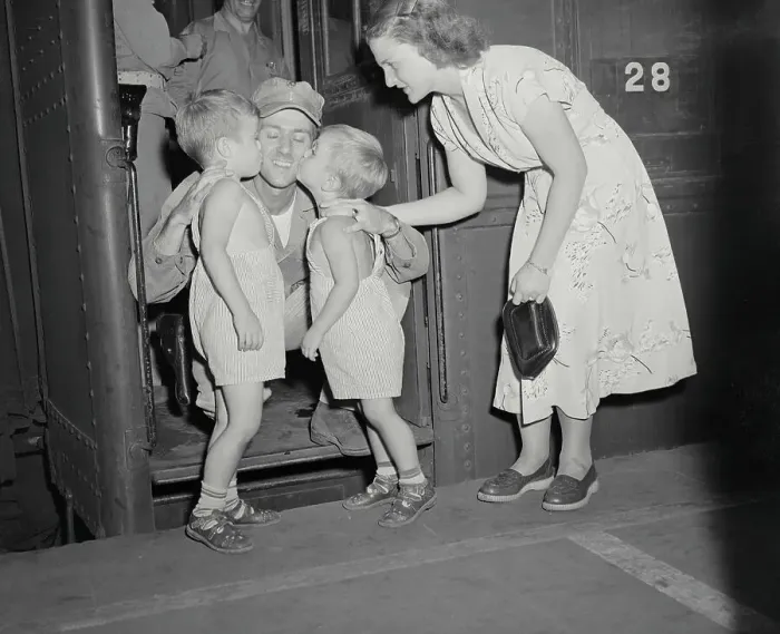 Framed Print : Infantryman Saying Goodbye to His Family from Train Framed Print : Infantryman Saying Goodbye to His Family from Train