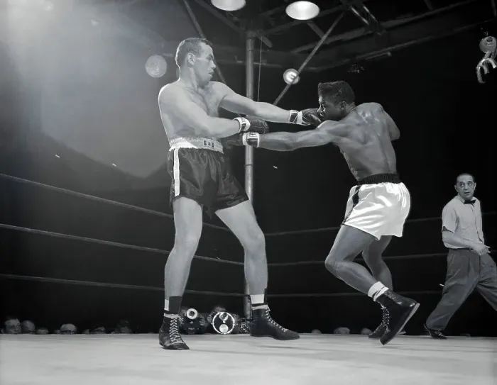 Framed Print : Ingemar Johansson Punching Floyd Patterson Framed Print : Ingemar Johansson Punching Floyd Patterson