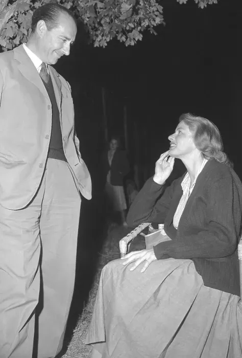 Framed Print : Ingrid Bergman Conversing with Roberto Rossellini