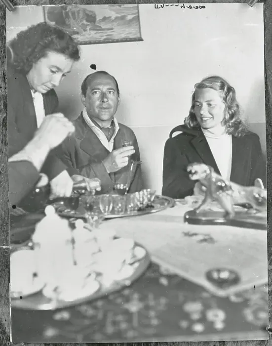 Framed Print : Ingrid Bergman and Roberto Rossellini Dining with Stromboli Mayor