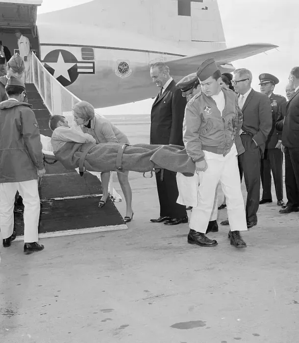 Framed Print : Injured Private Met by Mother and President Lyndon Johnson Framed Print : Injured Private Met by Mother and President Lyndon Johnson