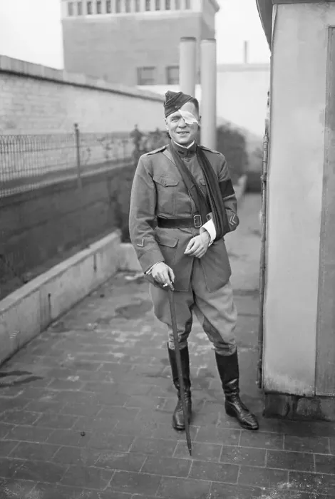 Framed Print : Injured Soldier Floyd Gibbons Framed Print : Injured Soldier Floyd Gibbons