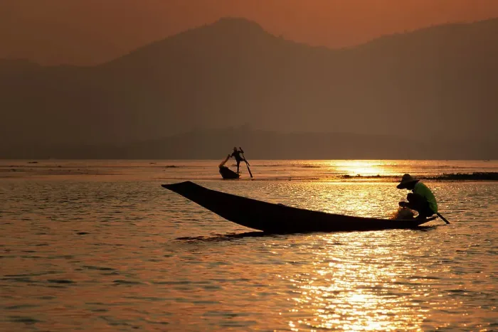 Framed Print : Inle Lake Fisherman