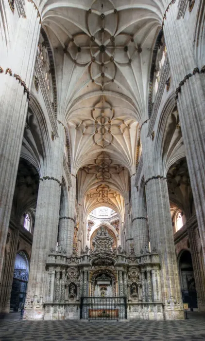 Framed Print : Inside of Salamanca cathedral with tall columns Framed Print : Inside of Salamanca cathedral with tall columns