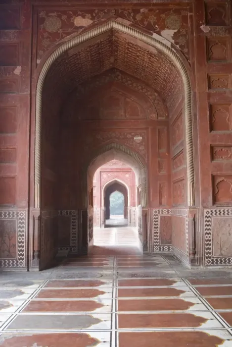 Framed Print : Interior view of the mosque at the Taj Mahal, Agra, Uttar Pradesh, India Framed Print : Interior view of the mosque at the Taj Mahal, Agra, Uttar Pradesh, India