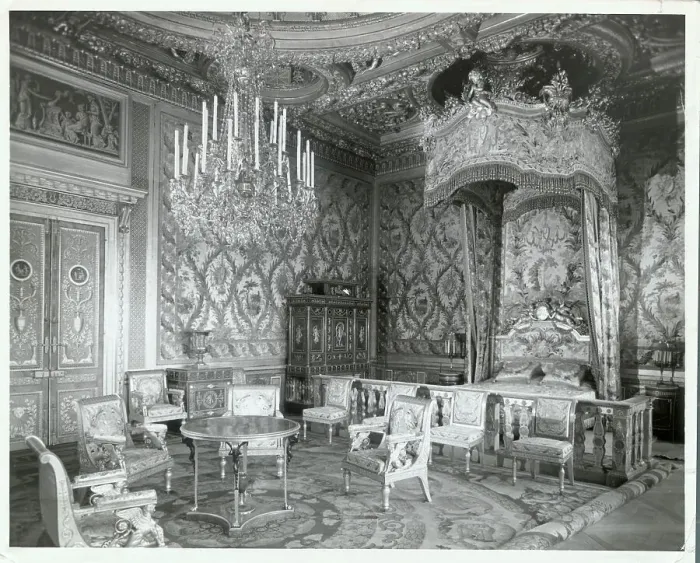Framed Print : Interior View of Palace Bedroom for Queen Framed Print : Interior View of Palace Bedroom for Queen