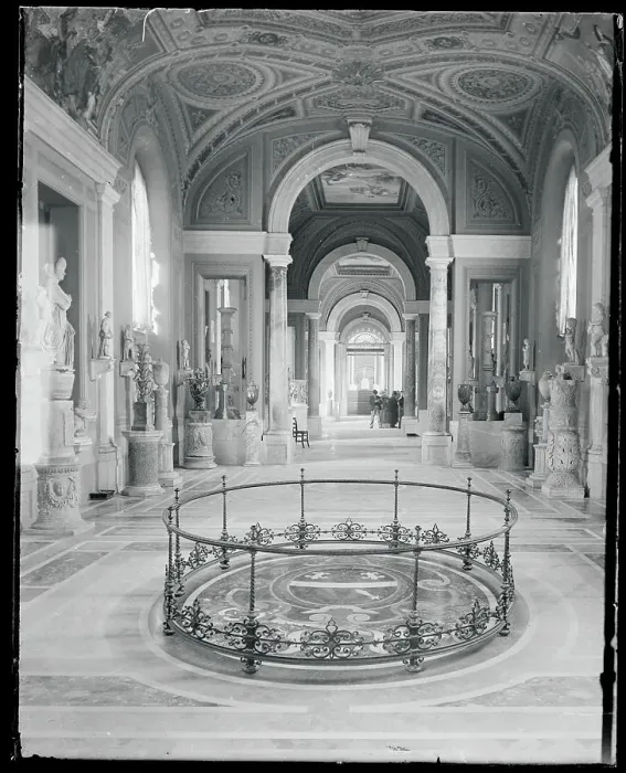 Framed Print : Interior View of The Vatican Framed Print : Interior View of The Vatican