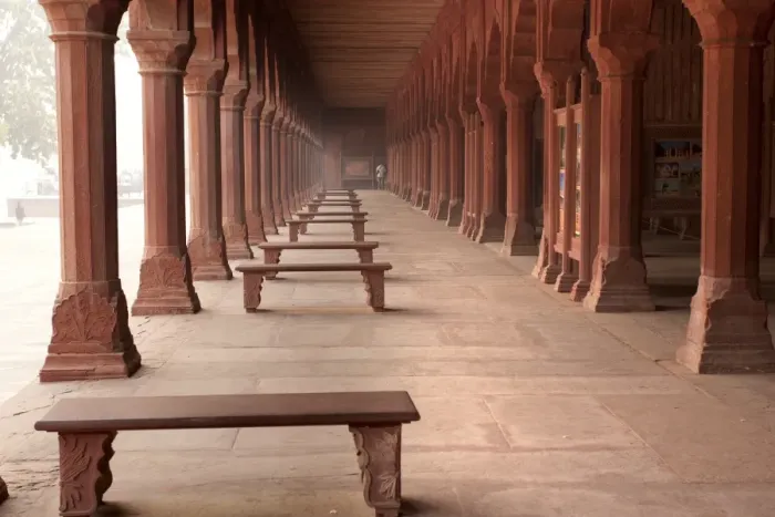 Framed Print : The interiors of Taj Mahal, India Framed Print : The interiors of Taj Mahal, India