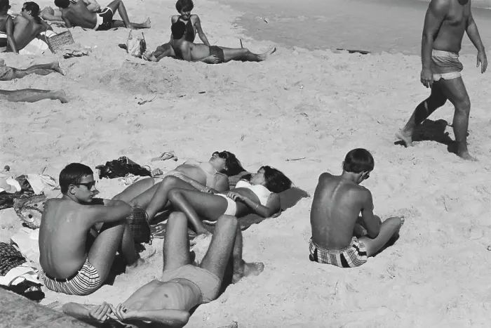 Framed Print : Ipanema Beach Framed Print : Ipanema Beach