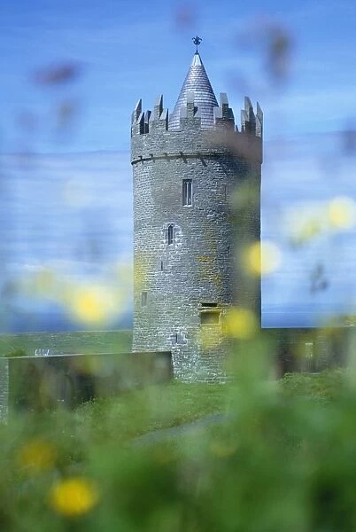 Ireland, County Clare, Doonagore Castle