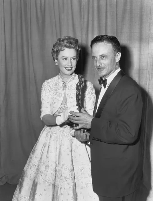 Framed Print : Irene Dunn and Fred Zinnemann Framed Print : Irene Dunn and Fred Zinnemann