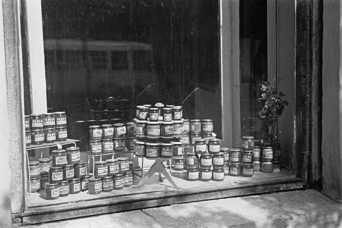 Framed Print : Irkutsk Shop