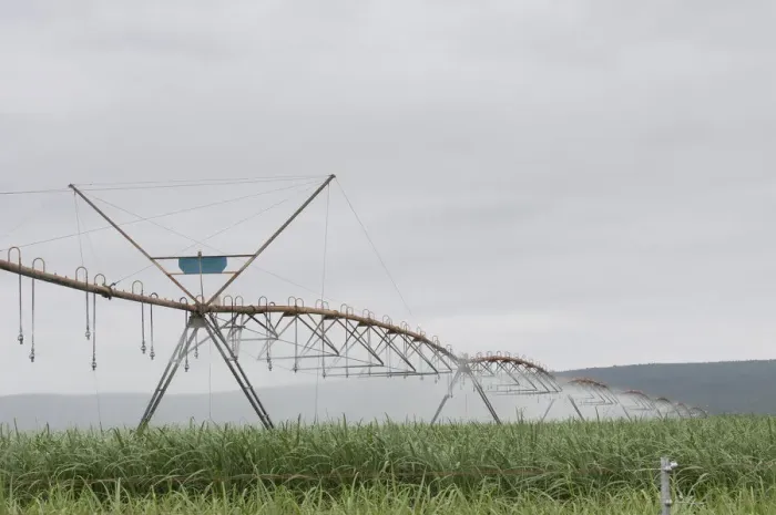Framed Print : irrigation, agriculture, field, farm, green, farming, land, plant, spray, crop, ground Framed Print : irrigation, agriculture, field, farm, green, farming, land, plant, spray, crop, ground