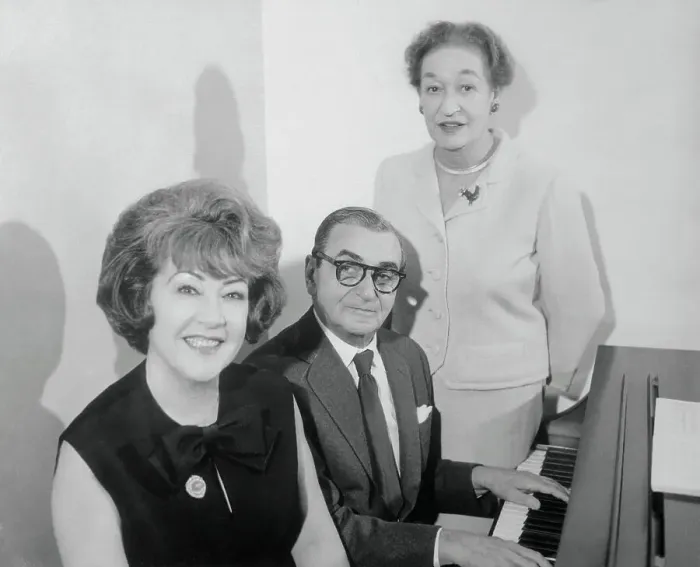 Framed Print : Irving Berlin with Annie, Get Your Gun Cast Members Framed Print : Irving Berlin with Annie, Get Your Gun Cast Members